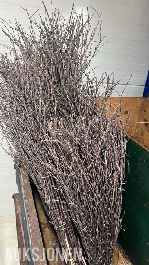 Unik antikk kjerre med innhold – perfekt som dekor / samlerobjekt